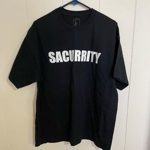 👛3/$20 Anjelah Johnson “Sacurrity” T-Shirt
